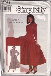 7742 SIMPLICITY LONG DROP WAIST LS KNIT DRESS COWL OR NOT PATTERN 12-16
